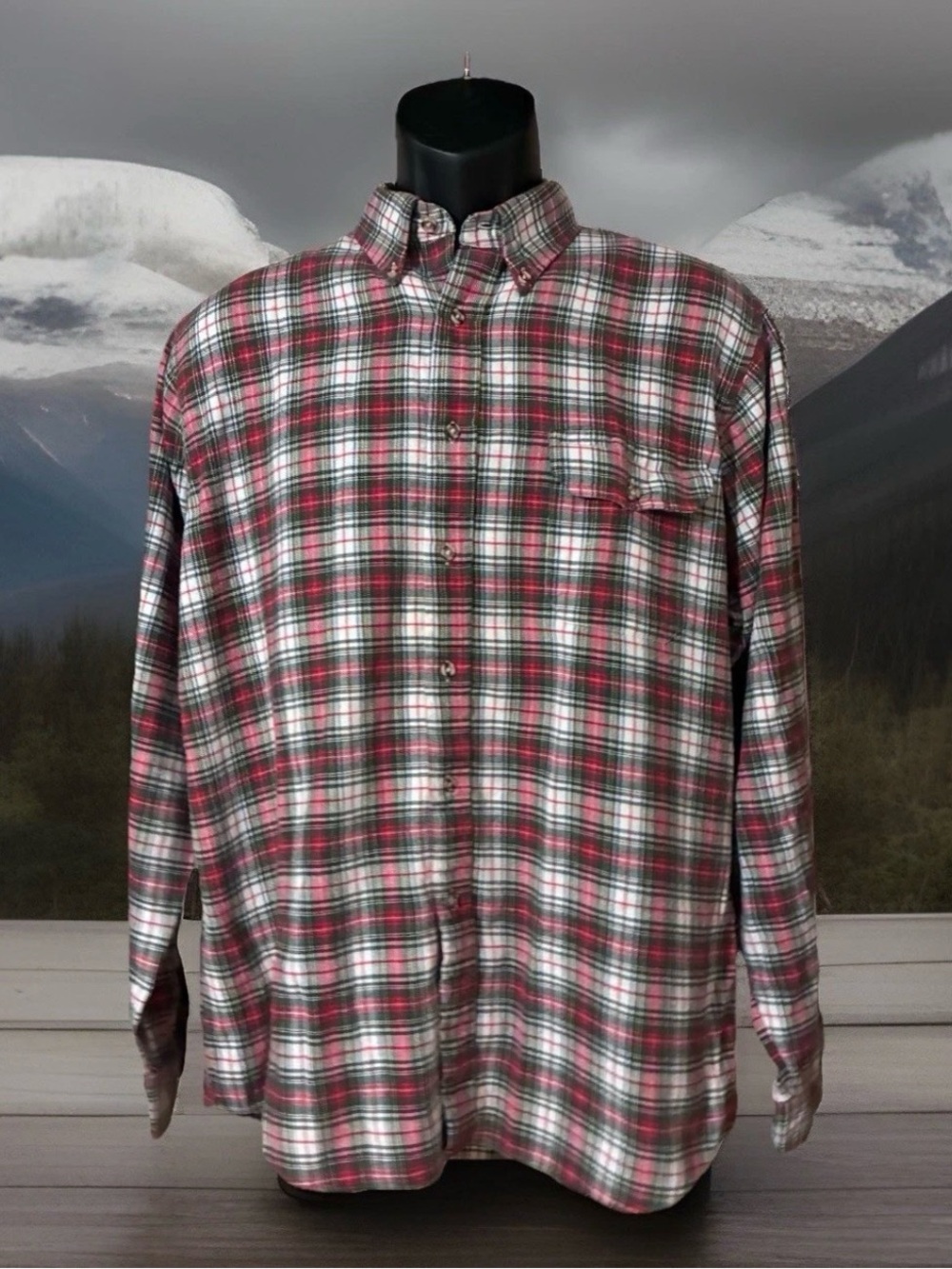 Vintage London Fog Flannel Shirt Men's Large Christmas Plaid Outdoors Unlimited
